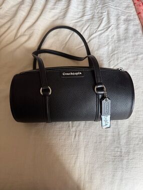 Coachtopia Barrel Bag in Black Pebbled Leather